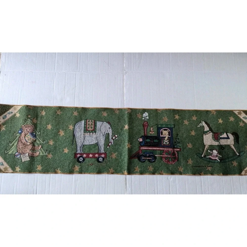 Christmas Warren Kimble Table Runner Tapestry Toys Green